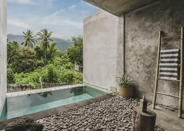 The Tiing Villa